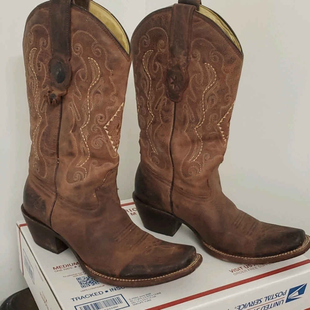 Women Cowboy Boots